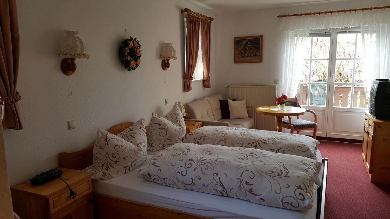 Jaegerheim Loebsal Hotel Lobsal ภายนอก รูปภาพ